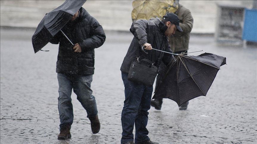 U BiH danas oblačno, upaljen narandžasti meteoalarm zbog jakog vjetra