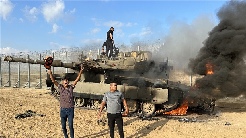 "القسام" تعلن تدمير دبابة إسرائيلية وجرافتين في خان يونس