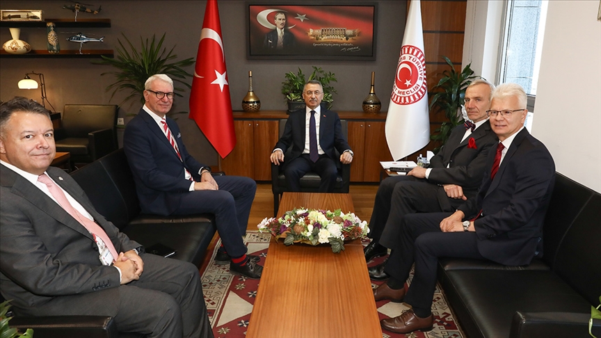 TBMM Dışişleri Komisyonu Başkanı Oktay, Estonya, Letonya ve Litvanya'nın Ankara Büyükelçilerini kabul etti