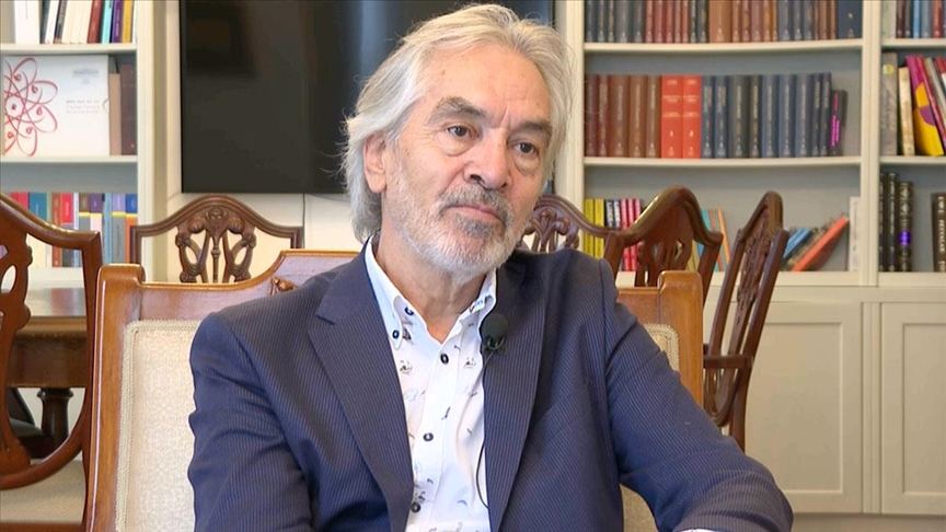 Yazar İskender Pala: Aşk konusunda bilgi kirliliği var