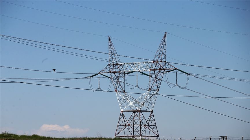 Deprem bölgesindeki lisanssız üretim tesisleri ihtiyaç fazlası elektriğini satabilecek 