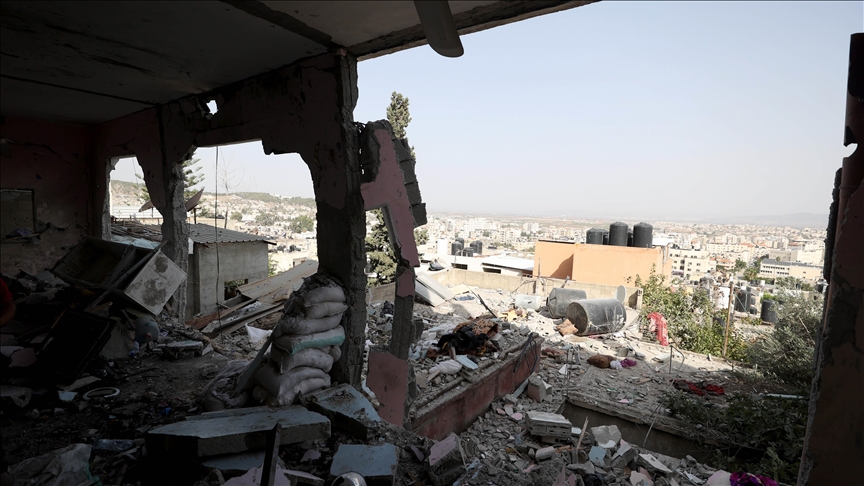 4 Palestinians killed in Israeli airstrike on Jenin refugee camp