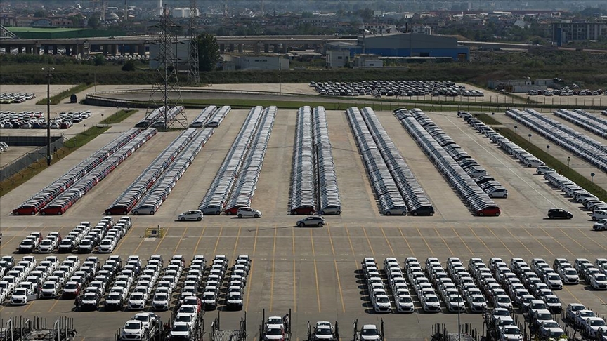 Türkiye'nin ihraç ettiği araçların yarısı Kocaeli'de üretim bandından indi