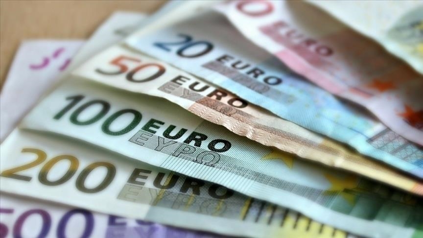 Hrvatska: Minimalna bruto plaća od 2024. iznosit će 840 eura