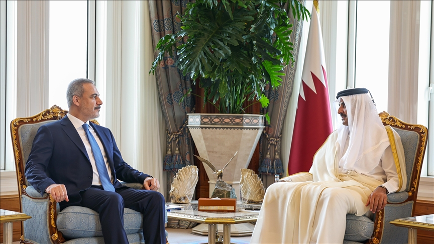 Turkish foreign minister in Qatar for talks