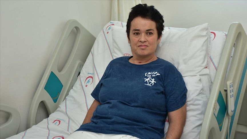 Yatalak kadın bakım desteği için götürüldüğü merkezden 1,5 ay sonra yürüyerek çıktı 