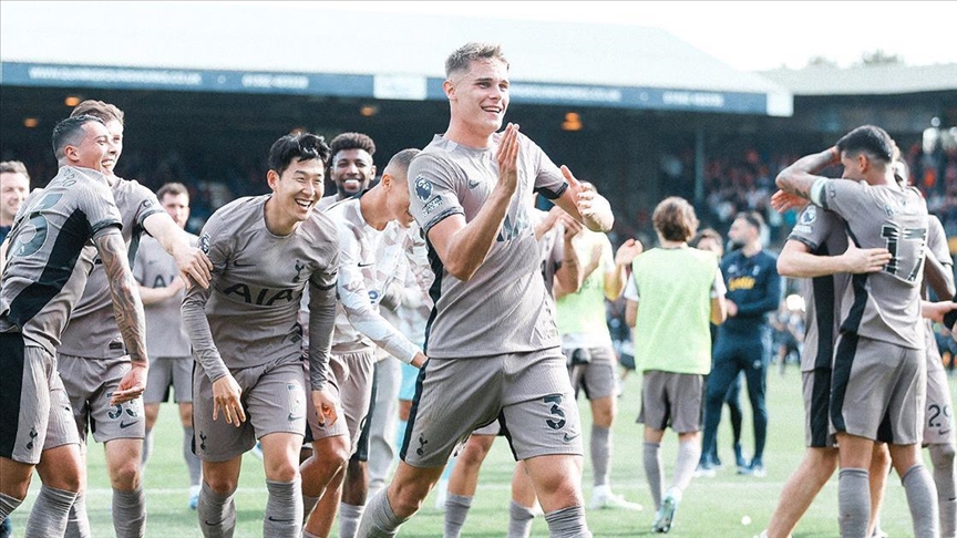 Tottenham Hotspur taste 2-1 away win over Crystal Palace