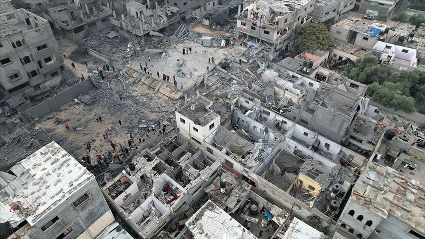 Ushtria izraelite kreu sulme ajrore ndaj më shumë se 450 objektivave në Gaza