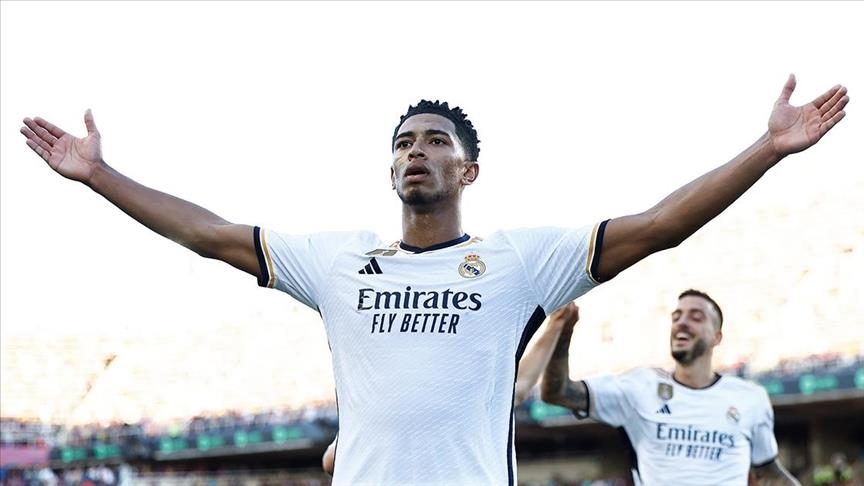 Jude Bellingham scores double as Real Madrid come back against Barcelona to win 2-1 in El Clasico