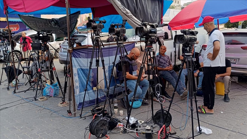 Telecommunications, internet services gradually returning in Gaza