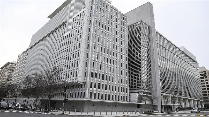 البنك الدولي يتوقع "صدمة مزدوجة" محتملة بأسواق السلع