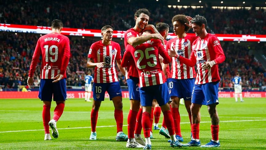 قدم.. أتلتيكو مدريد يقفز للمركز الثالث بتغلبه على ألافيس