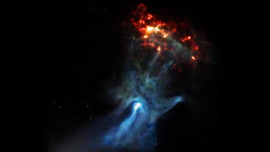 NASA, X-ışını teleskoplarıyla bir bulutsuda "hayalet elin kemiklerini" andıran fotoğraf yakaladı