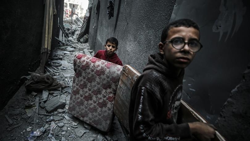 Expertos de la ONU: Ataque israelí contra campo de refugiados de Gaza es "descarada violación del derecho internacional"