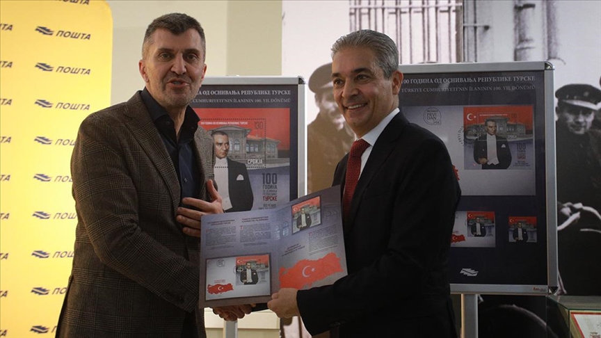 Srbija: Predstavljena poštanska markica povodom 100 godina moderne Turkiye