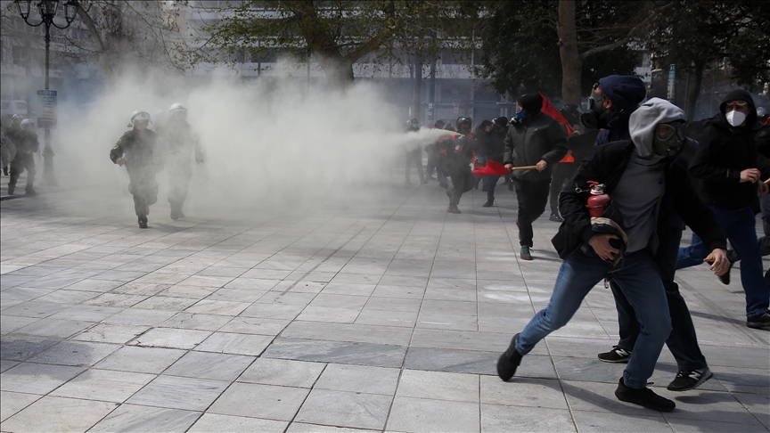 Clashes erupt in Greek capital between far-right, leftist groups