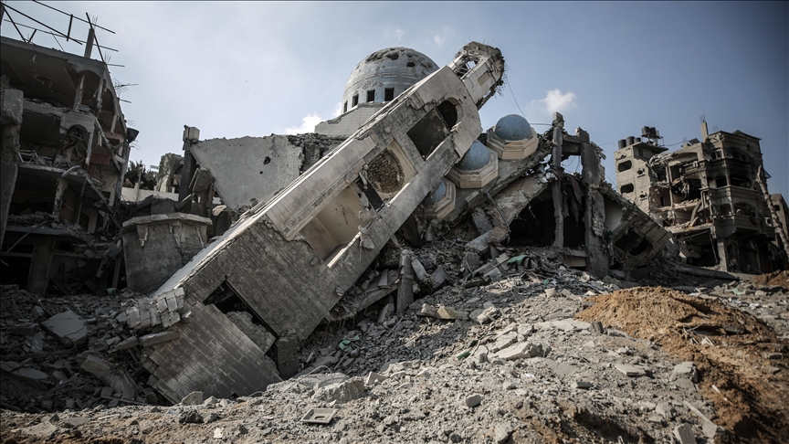 Israeli army destroys 2 mosques in southern Gaza City