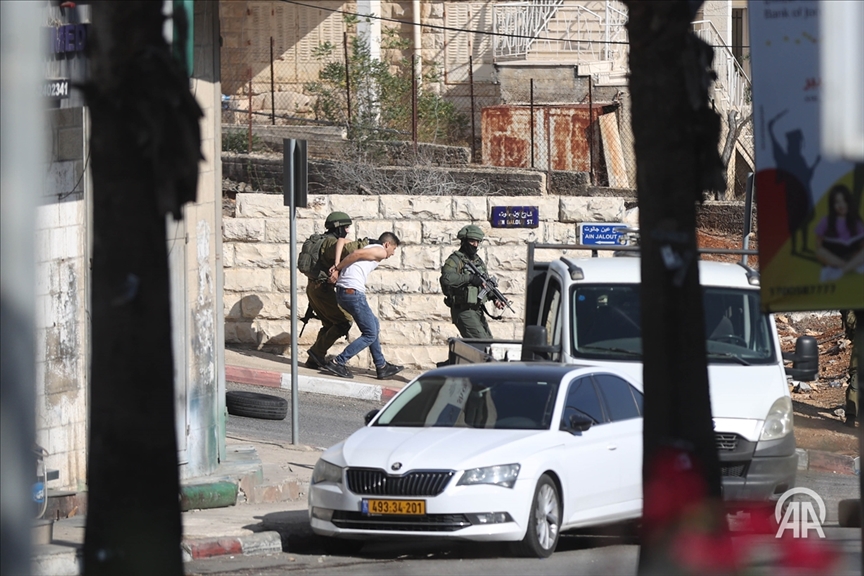 Israel arrests 40 Palestinians in West Bank: Prisoners group