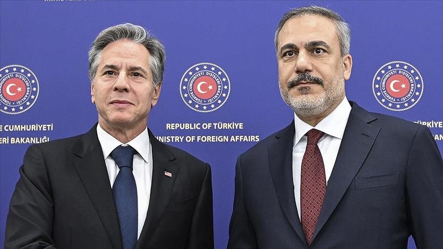 Глава МИД Турции встретился с госсекретарем США