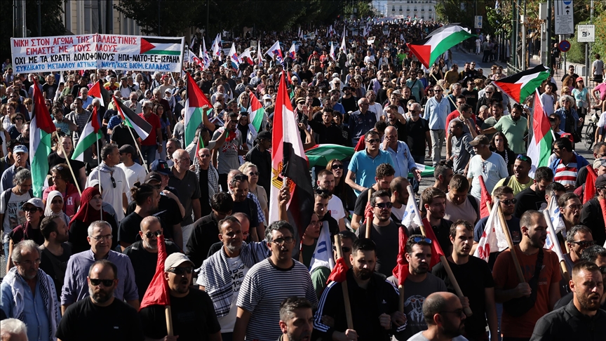 Thousands rally in Athens against Israeli attacks on Gaza