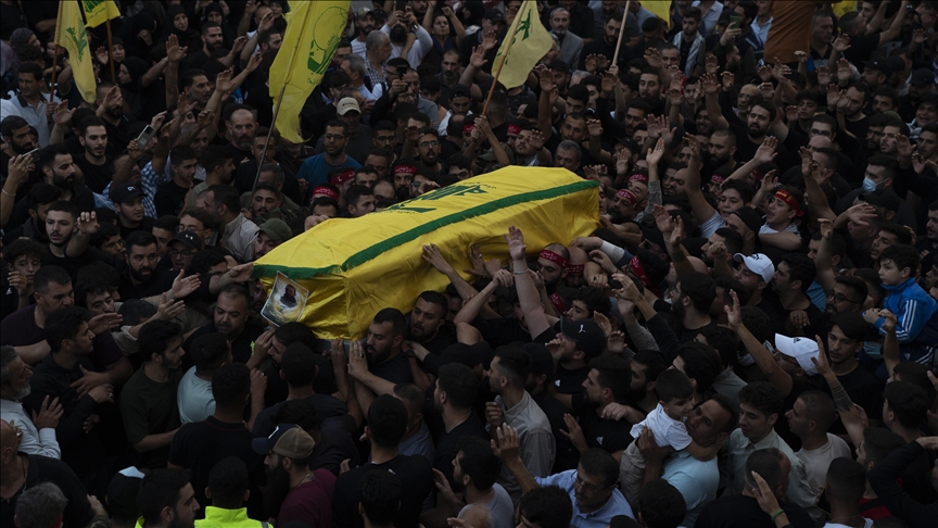 "حزب الله" يعلن مقتل أحد عناصره في اشتباكات مع إسرائيل