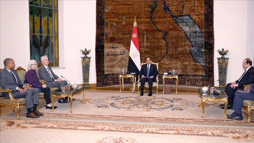 Egypt's Sisi meets CIA chief, calls for Gaza cease-fire