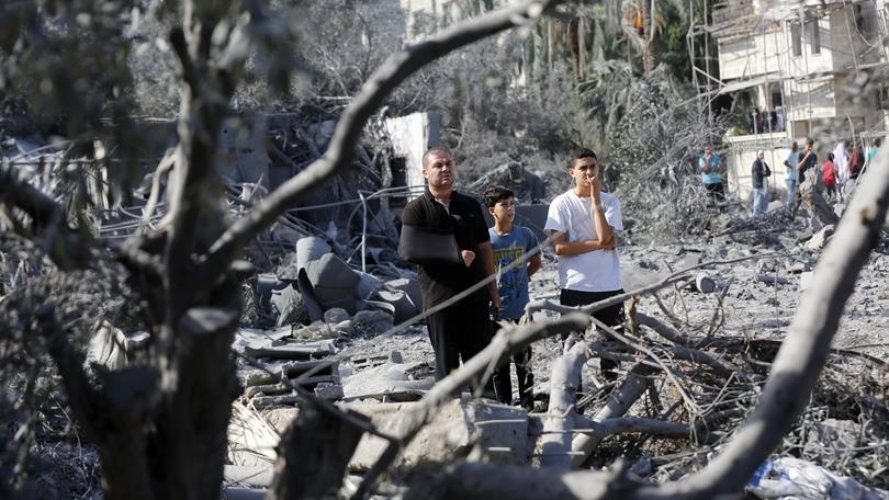 El número de palestinos muertos en Gaza aumenta a 10.328, incluidos 4.237 niños y 2.719 mujeres