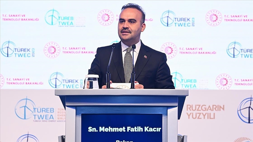 Sanayi ve Teknoloji Bakanı Kacır: Milli rüzgar türbini markamızı sektörümüzle birlikte çıkarmayı amaçlıyoruz