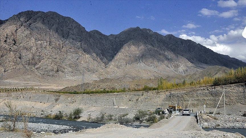 تعیین حدود 18 کیلومتر دیگر از مرز مشترک قرقیزستان و تاجیکستان