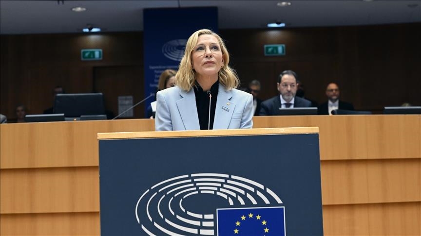 Actress Cate Blanchett calls for cease-fire in Gaza