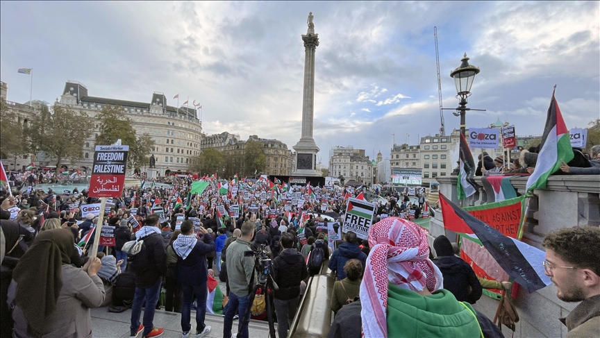 Pro-Palestine Group Protests Outside Defense Firm's London Offices