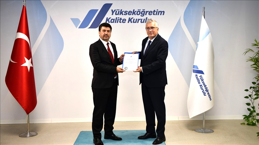 YÖKAK'tan 83 ön lisans programının akreditasyonu için MEDEK'e yetki