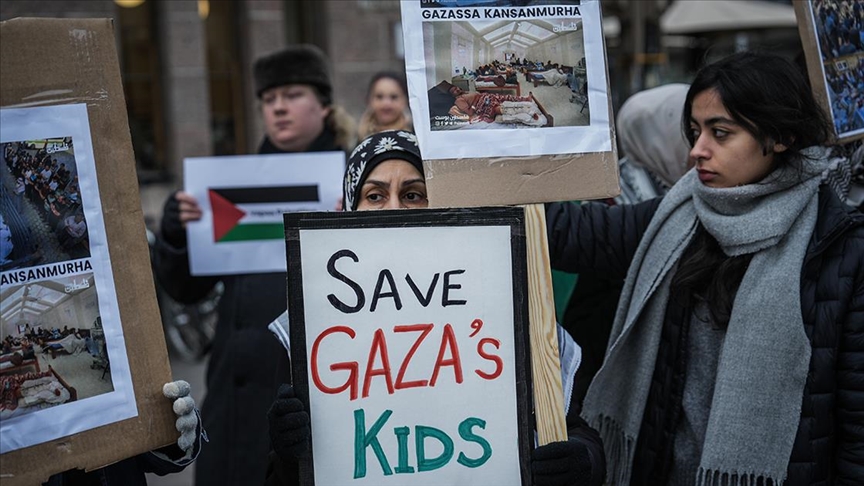 Finlandiya'da sanatçılar ve STK'ler, hükümetten Gazze'de ateşkes çağrısında bulunmasını istiyor