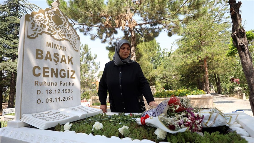 Kılıçlı saldırıda ölen Başak Cengiz'in vefatının üzerinden 2 yıl geçti