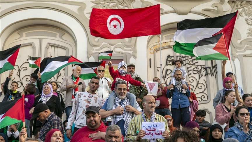 تونس.. مسيرة لجبهة "الخلاص" تضامنا مع فلسطين