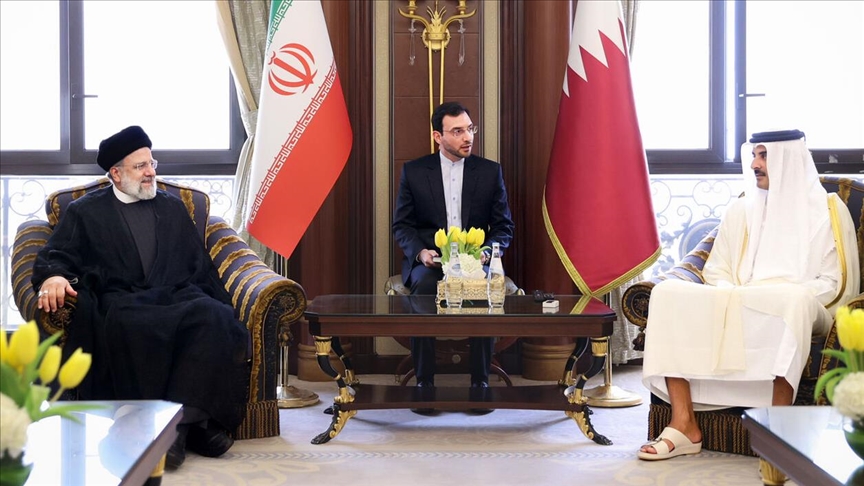 رئیس جمهور ایران و امیر قطر در ریاض دیدار کردند
