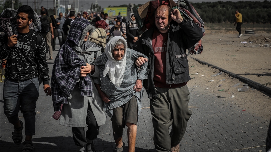 Gazans fleeing south cite being humiliated by Israeli forces