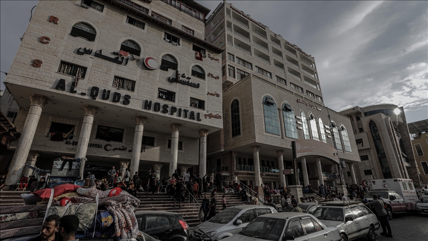 Palestinian Red Crescent says its teams are besieged in Al-Quds Hospital