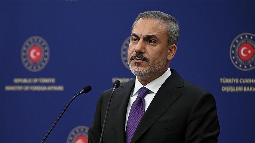 فيدان يبحث مع مسؤول أممي الوضع الإنساني في غزة