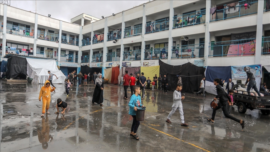 Ex-Labour party leader calls on British MPs to vote for cease-fire in Gaza