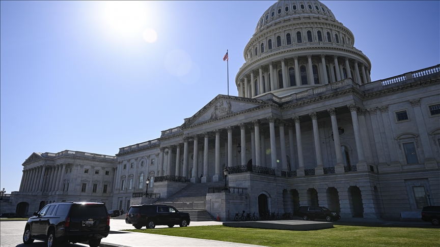 US House votes to avoid government shutdown
