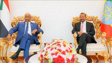 Sudan’s Al-Burhan, Ethiopian prime minister discuss bilateral relations