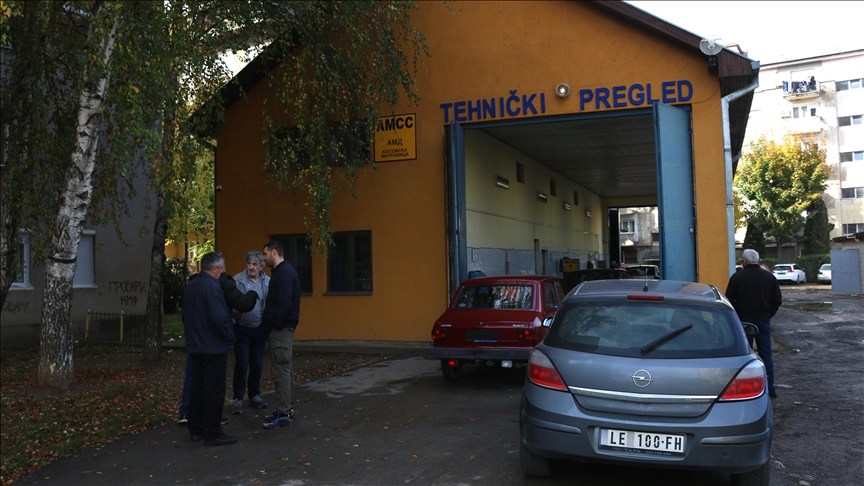 Serbs in Kosovo end longstanding dispute over vehicle license plates
