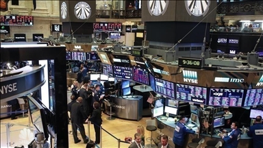 US stocks lower Thursday to break rally