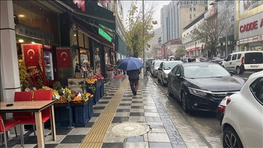Afyonkarahisar'da sağanak etkili oluyor 