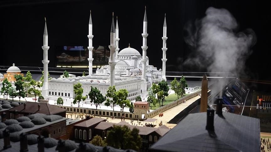 معرض إسطنبول للمجسمات المتحركة.. رحلة عبر التاريخ (تقرير)