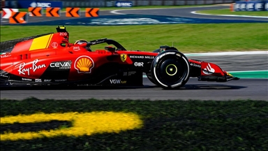 F1'de Carlos Sainz'a 10 sıra geriden başlama cezası verildi