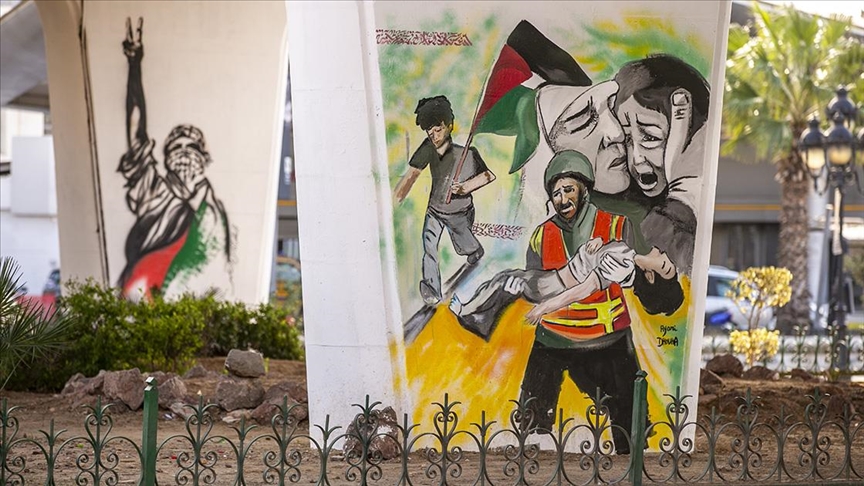 Tunuslu grafiti sanatçıları, çizimleriyle İsrail saldırıları altındaki Filistin'e destek veriyor