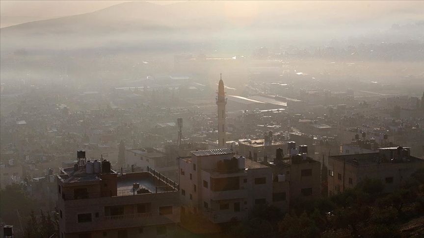 İsrail ordusu, gece boyunca Gazze'nin birçok noktasını vurmayı sürdürdü