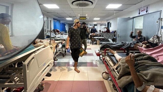 رام الله تحمل إسرائيل مسؤولية حياة آلاف المحاصرين في "الشفاء"